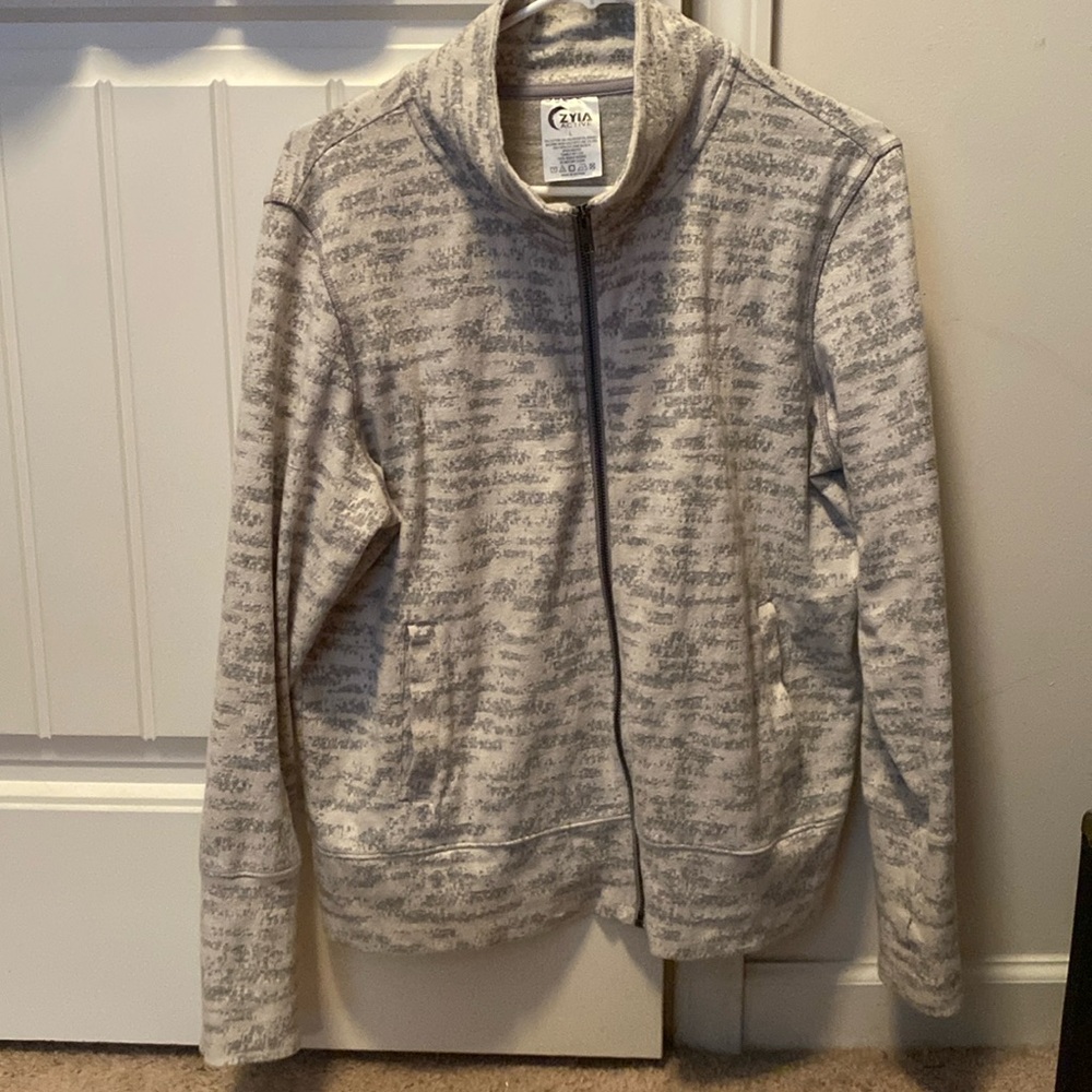 Zyia jacket